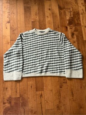 Vero Moda Striped Crewneck Sweater - Cream & Gray